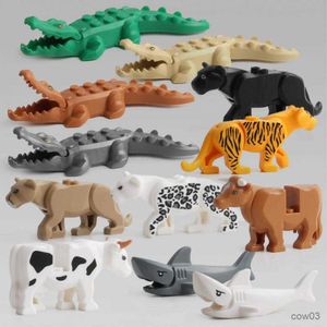 Blocks Mini Animal Building Block Toys Crocodile Shark Leopard Cow Tiger Building Blocks Bricks Kids Christmas Gift Toys Home Decor R230720