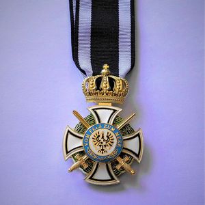 Stift broscher ww1 tyska prussian En kunglig husorder av Hohenzollern Knight S Cross med svärd Commander klassband inkluderade 230718