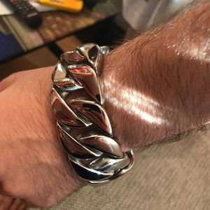 Bangle Heavy Metal Powerful 31MM Wide Thick Curb Chain Man Bracelet Men Massive Stainless Steel Mens On Hand Jewellery Bracelets Bangle 230718
