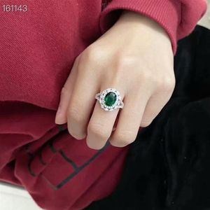 Новое место Emerald Ring Green 18-каратное золото инкрустированное изумрудное циркон инкрустированный верхний зеленый циркон248R