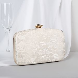 Evening Bags Womens Bag Lace Clutch Wallet Luxury Design Metal Rose Button Shoulder Chain Bride 230719