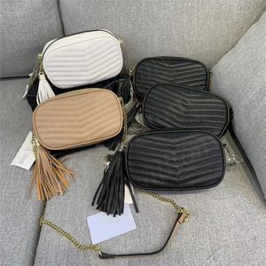 Bolsas de ombro crossbody bolsa de grife bolsas de luxo borlas vagabundo bolsa preta de couro de vaca bolsa de luxo feminina última moda bolsas de couro a bolsa tote