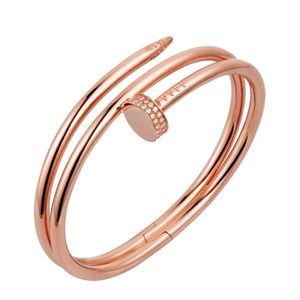 Seria paznokci Bangle AU 750 18 K Gold Splated Brass Never Fade Oficjalna replika biżuterii Najwyższa jakość luksusowa marka Para Banles Class274R