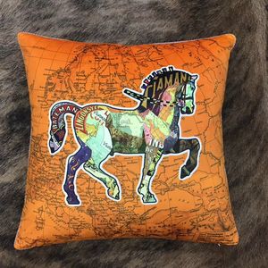 Light Luxury Decorative Pillow Velvet Fabric Luxury Horse Series Home Sofa Super Soft Cushion Cover Pillowcase Without Core Living Room 2023071903