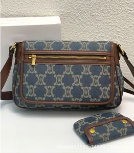 Modische kleine quadratische Tasche, mittelalterliche Vintage-Tasche, Damen-Umhängetasche