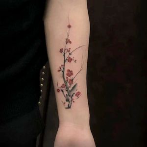 Waterproof Temporary Tattoo Sticker Chinese Ink Style Plum Flower Design Body Art Fake Tattoo Flash Tattoo Arm Leg Male Female