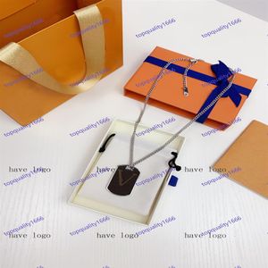 ashion Pendant Necklaces Fashion Necklace for Man Woman Necklaces Jewelry Pendant Highly Quality Model Optional 04290S