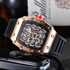 Ganze Luxus-Herrenuhr Silikonkautschuk Herrenuhren Rafael Design Uhr täglich Wasserdicht Top-Marke Mann Quarz-Armbanduhr fashi333P