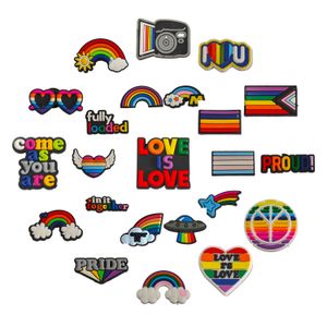 Schuhteile Zubehör Lustige Cartoon-Charms für Clog-Sandalen Unisex-Dekoration Niedliches Jig-Party-Geschenk Regenbogen-Tropfenlieferung Otuaf