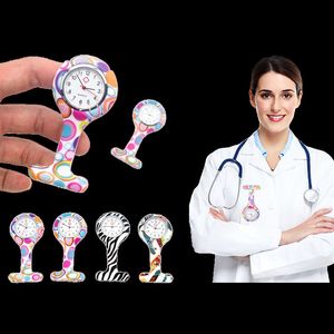 Pocket Watches 1PC Doctor Nurse Pocket Watch Women Printed Silicone Watch Multi-Color Gift Watches 230719