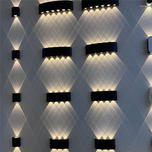 Lampada da parete a doppia testa curva a LED per interni ed esterni impermeabile ad arco per corridoio scala corridoio balcone soggiorno arredamento