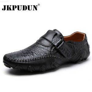 Sapatos formais JKPUDUN Plus Szie Sapatos masculinos casuais de couro genuíno de marca de luxo mocassins italianos respiráveis para dirigir mocassins L230720