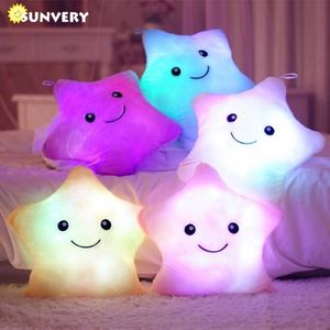 Muñecos de peluche Almohada iluminada Luminous Kids LED Star Stuff Colorido brillante Almohada lindos juguetes suaves Cojín Regalo de cumpleaños para niñas 230719