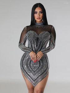 Casual Dresses Idress Elegant Rhinestone Decor Sheer Mesh Bodycon Long Sleeve Dress for Women Sexig Designer Fashion Night Party Club