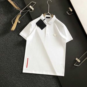 Polo classica da uomo a maniche corte con risvolto classico triangolare estivo da uomo, tessuto in poliestere morbido, confortevole e traspirante, moda casual ampia.