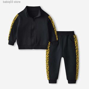 Giyim Setleri 2021 Bahar Orta Boyut Çocuk Giyim Uzun Kollu Baskılı Fermuar Gömlek Sıradan Spor Pantolon Seti Siyah İki Parça Seti T230720