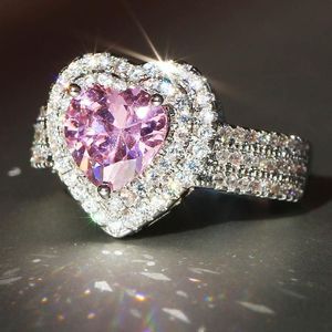 2020 novas alianças de casamento femininas moda prata rosa coração pedras preciosas anéis de noivado jóias simuladas anel de diamante para casamento281e