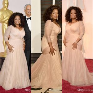 Oprah Winfrey Oscar Celebrity Blush Pink Mother of the Bride Dresses V Neck Tulle långa ärmar Draped Sweep Train Party Formell Eve302o