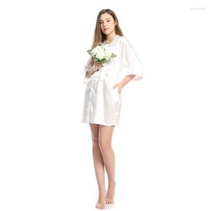 Kvinnors sömnkläder i mitten av längd Pocket Bridal Pyjamas Nightgown Home Service Bathrobe Dressing Gown Nightdress Sweat Steaming Suit El N
