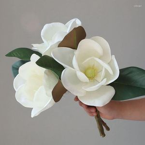 Decorative Flowers High-grade White Big Magnolia Flower Real Touch Artificial Bridal Bouquet Wedding Party Home Decor Sence Landscaping