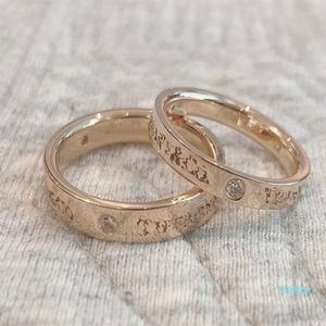 2021 luxurys designers couple ring with clear lettering fine workmanship full personality engagement jewelry box gold and silv171f