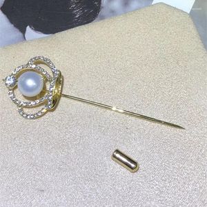 Brooches Natural Freshwater Pearl Scarf Buckle Crown Design Brooch Fashion 9-10mm Genuine Breastpin Gold Color