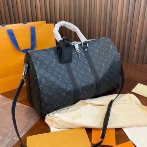 Designer Bag Outdoor Travel Bag Plaid Classic Black Letters Luxury Ladies Men Shoulder Handbag Genuine Leather Large Capacity Size 55cm