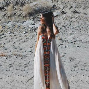 Основные повседневные платья, вдохновленные Boho, летние платья без бретелек с цветочными вышиванием сексуальное белое платье с макси -платьем длинные женские платья Hippie Chic vestido Hoots 230719