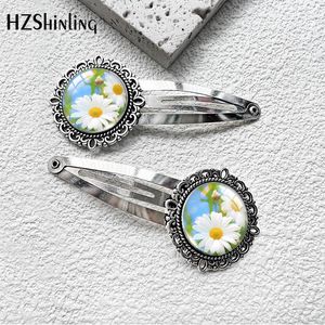 Hårtillbehör 2023 Ankomster Daisy Flowers Mönsterklipp Snap Clip Bangs Glass Cabochon Jewelry for Girls Women