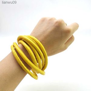 YDYDBZ Synthetic Leather Bracelet Fashion Punk Jewelry Rubber Charm Bracelets Yellow Leather Jewellery Chains Winding Wholesale L230704