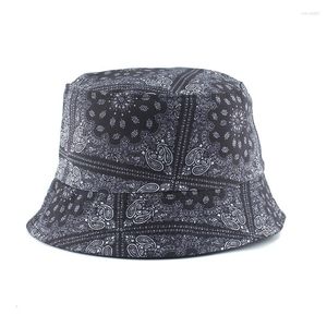 Berets 2023 Vintage Print Bucket Hat Black Bob Chapeau Reversible Hip Hop Cap Summer Fisherman Hats for Women Gorras