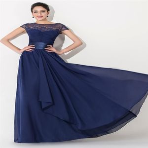 Elegant Chiffon Lace Navy Blue Long Bridesmaid klänningar Kort ärmmonterad Sash Aftonklänningar Plus -maid av hedersklänningar Unde301i