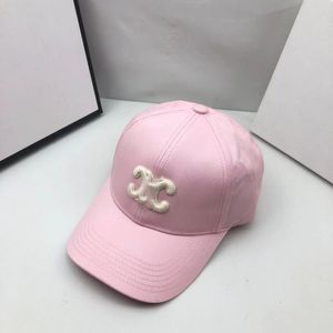 Tasarımcı Beyzbol Kapağı Erkek Şapkalar Tasarımcı Hasır Şapka Cappello Çim örgü C Mektup Şapka Koruma Lüks Konfor ve Ayarlanabilir Şapkalar Gençlerin giydiği