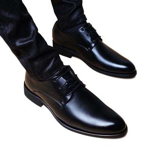 Платье обуви Idopy Classic Basic Men Business Faux Leather Shouse Soft Office Wedding Wedding Oe Rubber Formal Formal Those для мужчин L230720