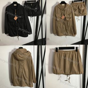 Trench casual Stampa lettere Tasca con coulisse Design Manica lunga Trench con cappuccio Cerniera Giacca a vento Gonna corta a vita alta