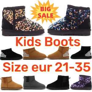 Avustralya Klasik Kids Mini Botlar Kızlar Ultra Uggi Ayakkabı Ekose Kar Boot Baby Toddler Uggitys Sneakers Mektup Sequin Çocuklar Erkekler Kış Sıcak Ayakkabı Kestane Siyah