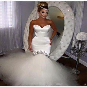 Modest Arabic Mermaid Wedding Dresses 2019 Sweetheart Crystals Chapel Train Custom Made Garden Plus Size Country Bridal Gowns Real234Z