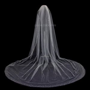 One Layer Rhinestones Edge Cathedral Length Alloy Comb 108 Inch Crystal Edge Bridal Veil Scattered Crystal Wedding Veil White Diam235x