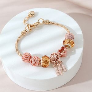 2023 Ny ankomst Fashion JewelryDiy Personlig pärlarmband Europeisk och amerikansk NY TIDE Fashion Dream Covering Network Hollow Peach Heart Lantern Pearl