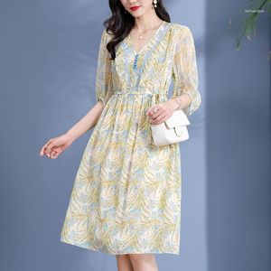 Casual Dresses Summer For Women Elegant V-hals Hög midja Kvinnor Floral Print Dress A-Line Real Silk Woman Vintage Long