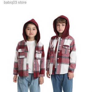 Jackets Children's autumn and winter plaid brushed hooded long sleeved jacket casual and fashionable unisex versatile top for middle-aged and young children T230720