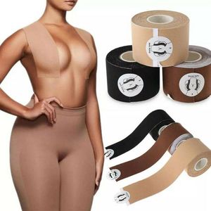 BOOB TAPE BRAS Kvinnor Limning Invisible Volume Bra Nipple Pasties täcker bröstlyftband Push Up Bralette Strapless Pads Sticky272G