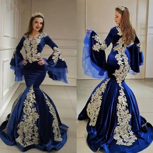 2020 MUSLIM ARABIC ROYAL BLÅ PROM -klänningar med Champange Appliced ​​Sexig plusstorlek lång sjöjungfrun Aftonklänningar Formell festklänning2508