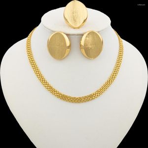 Naszyjnik Zestaw Brazylijska Dubaj Gold Kolor Biżuteria Klips i pierścień z łańcuchem akcesoriów kolczyków