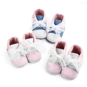 Primeiros caminhantes primavera e outono inverno criança bebê meninos meninas rendas disponíveis para aprender a andar sapatos de cor sólida CZ20