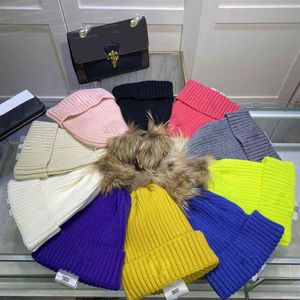 Montclair French Luxury Designer Wool Knit Hat Unisex Couple Style Winter Fashion Warm A Variety Of Colors Available274R