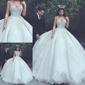Luxury Ball Gown Church Wedding Dresses With Full Length Sexig Spaghetti Lace Applique Ruffle Bridal Glows Custom Made273p