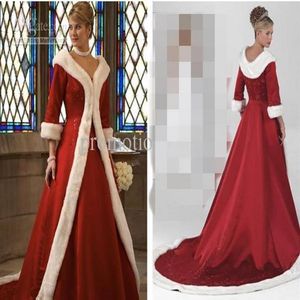 Long Sleeves Cloak Winter Ball Gown Wedding Dresses Red Warm Formal Dresses For Women Fur Appliques Christmas Jacket Bridal Go233w