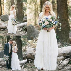 2019 Cheap Western Country Bohemian Wedding Dresses Lace Modest V Neck Half Sleeves Long Bridal Gowns Plus Size Garden Forest318D