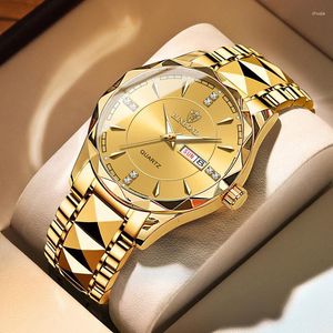 Relógios de pulso BINBOND Marca Fashion Gold Quartz Watch For Men Aço Inoxidável À Prova D' Água Sports Week Date Relógios Masculinos Relogio Masculino